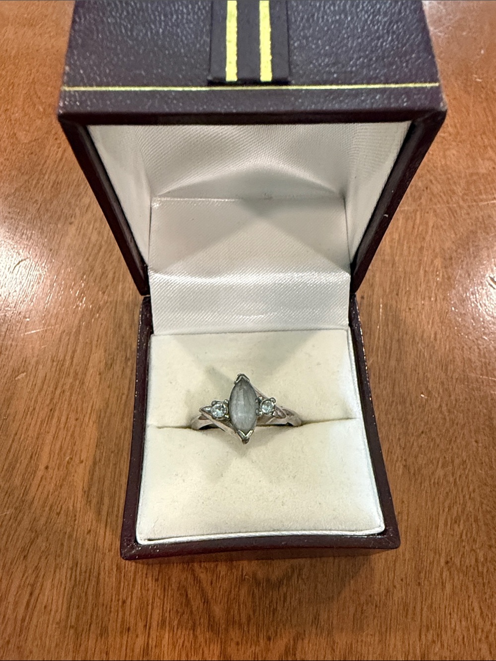 Vintage Avon adjustable Silver-Tone Light Blue Marquise Ring with Clear Accents